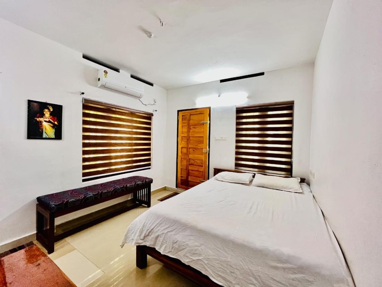 Mundro Garden Homestay Mundrothuruth Exteriér fotografie
