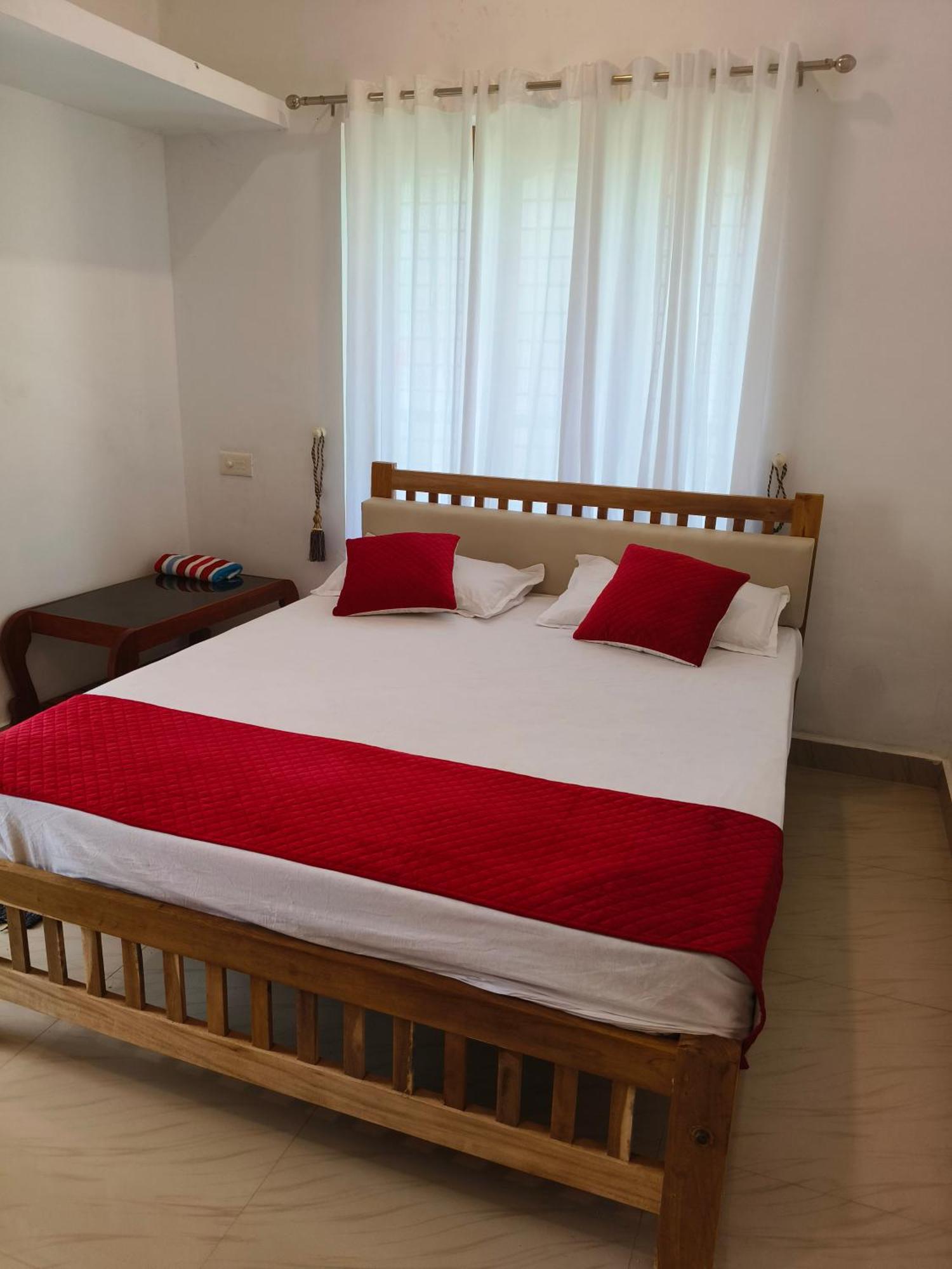 Mundro Garden Homestay Mundrothuruth Exteriér fotografie